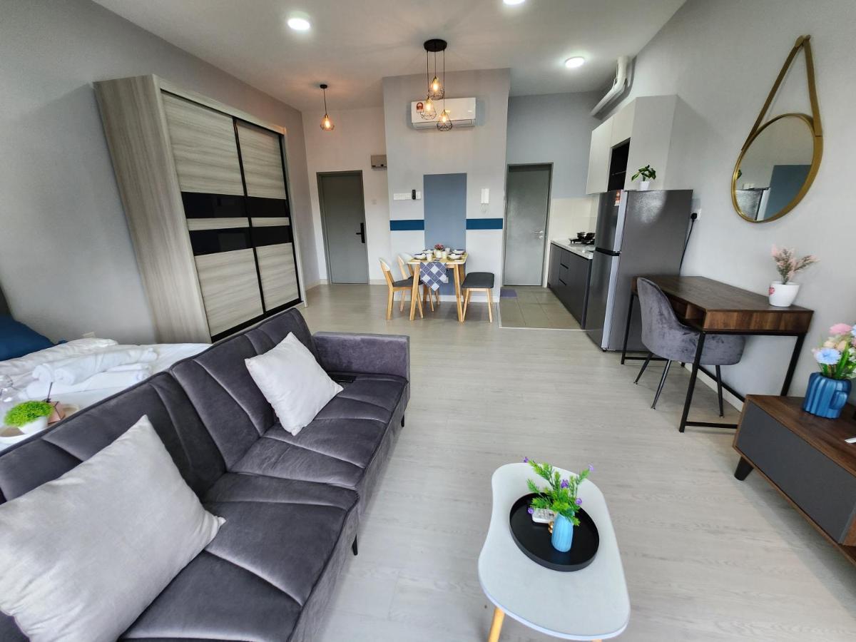 Taman Equine Comfy Studio#Greenery View#4 Pax#Aeon Mall Seri Kembangan Eksteriør billede