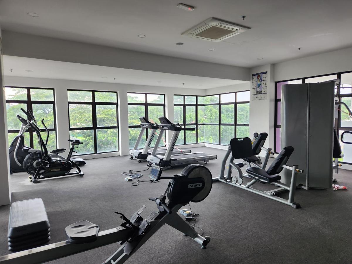 Taman Equine Comfy Studio#Greenery View#4 Pax#Aeon Mall Seri Kembangan Eksteriør billede