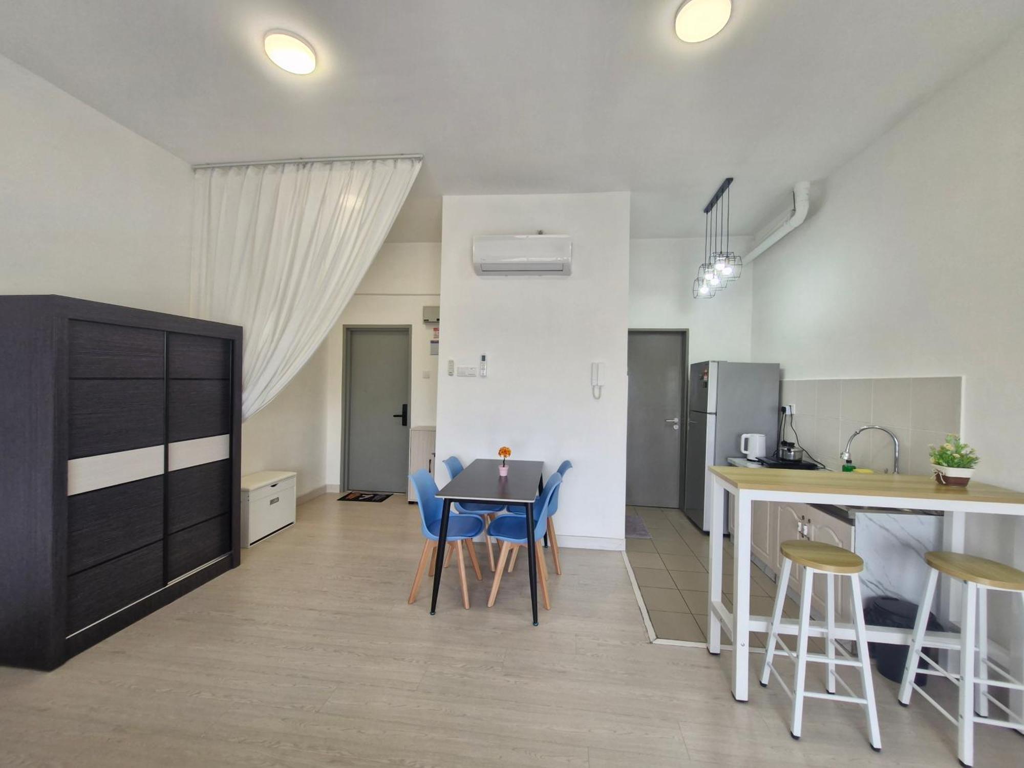 Taman Equine Comfy Studio#Greenery View#4 Pax#Aeon Mall Seri Kembangan Eksteriør billede